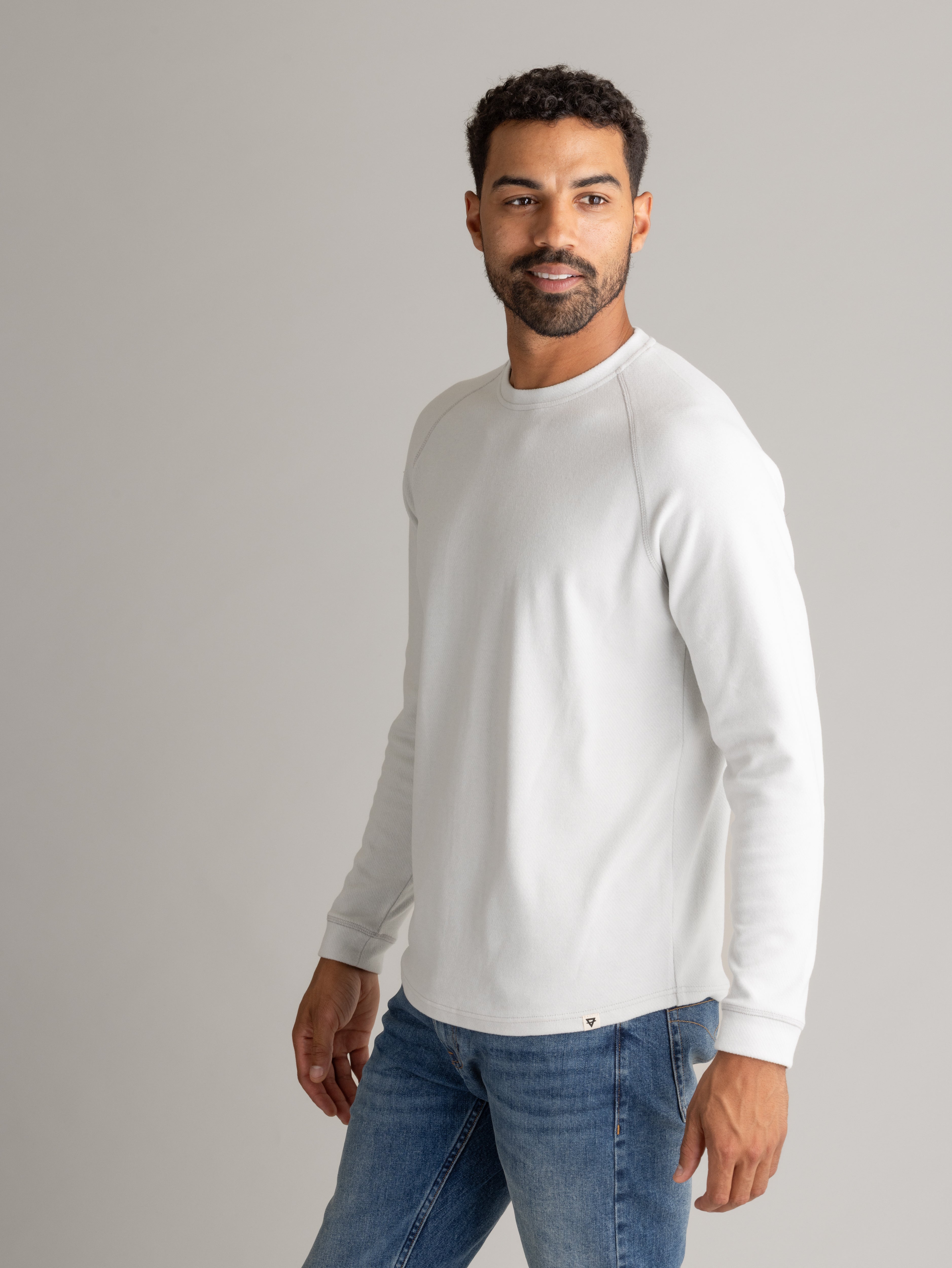 Men's Lichen Stretch Flannel Raglan Crew - LIV Outdoor