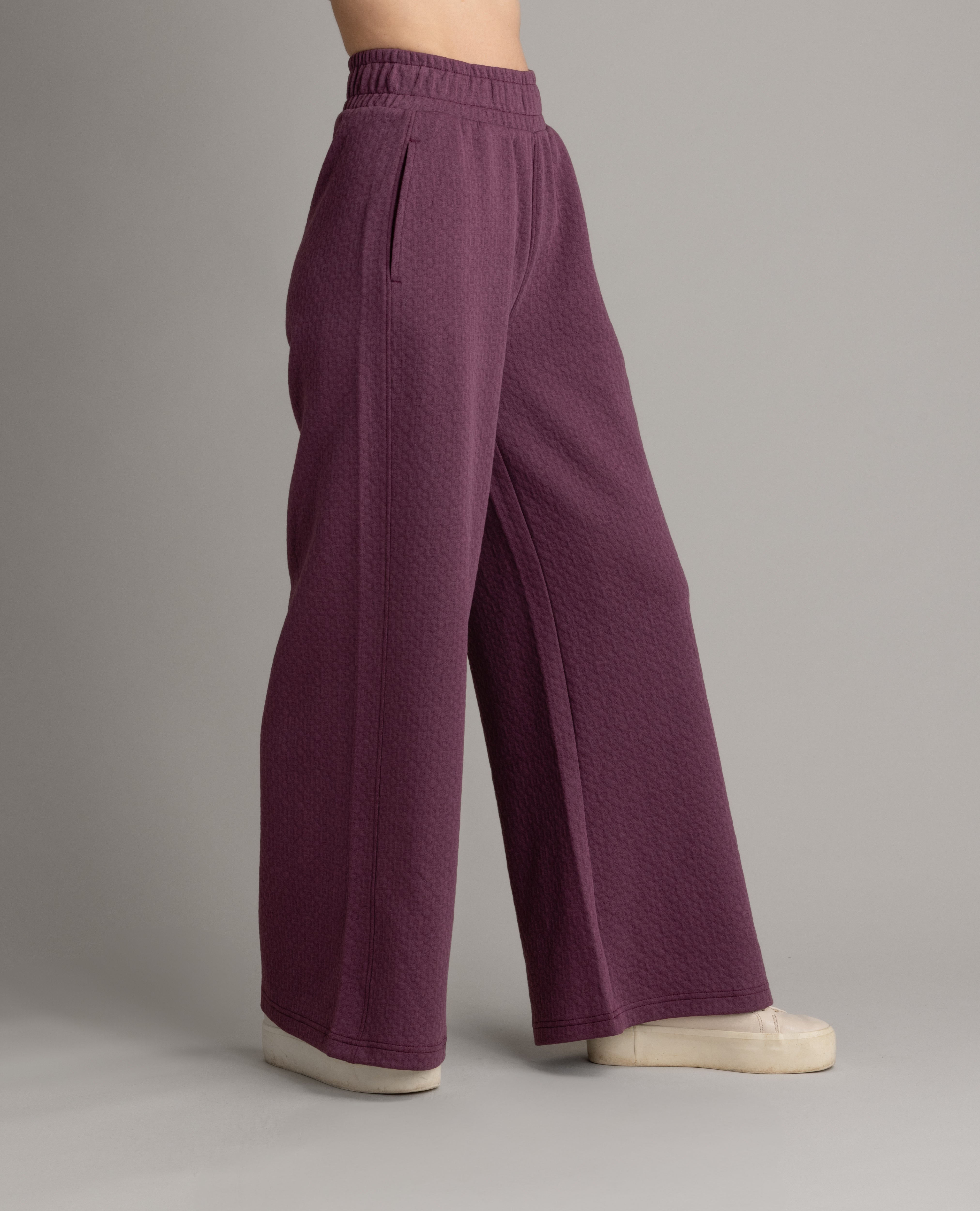 Women's Kaya Quilted Wide Pant - LIV Outdoor