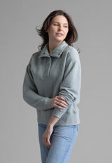 Women's Lucia Vertial Quilt Pullover - LIV Outdoor