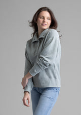 Women's Lucia Vertial Quilt Pullover - LIV Outdoor