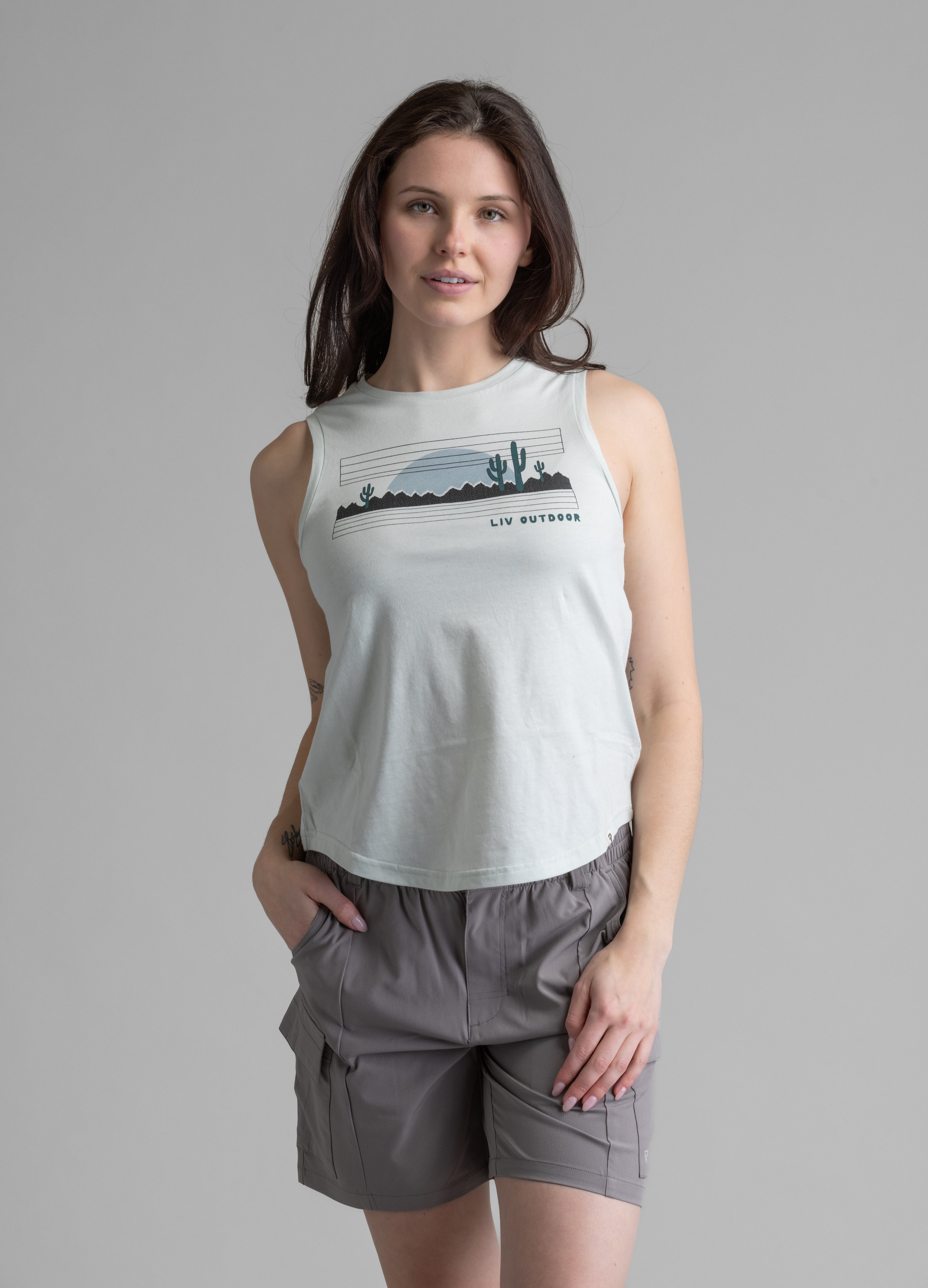 Women's Reagan Graphic Tank - LIV Outdoor