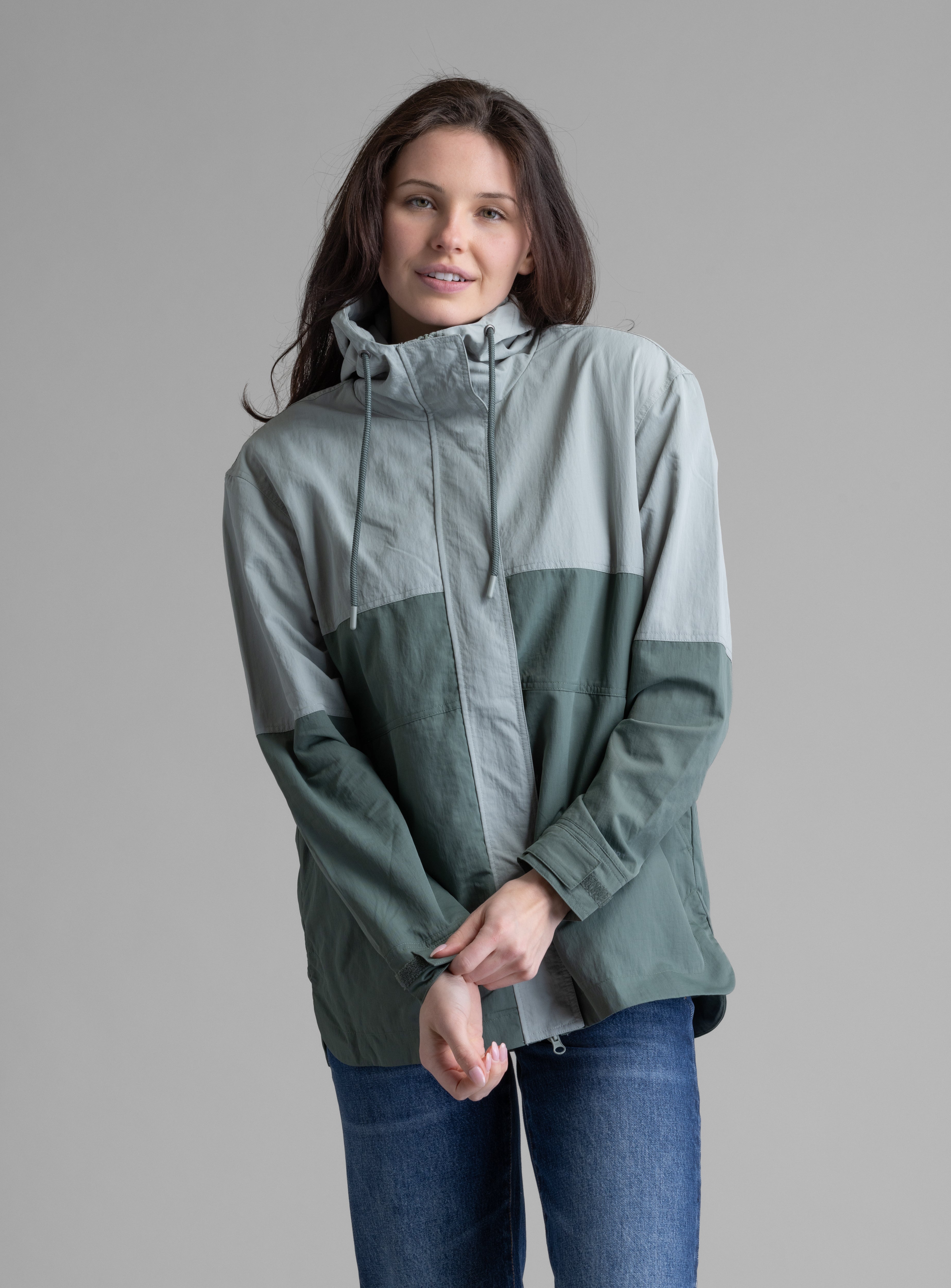 Women's Peri Oversized Windbreaker - LIV Outdoor