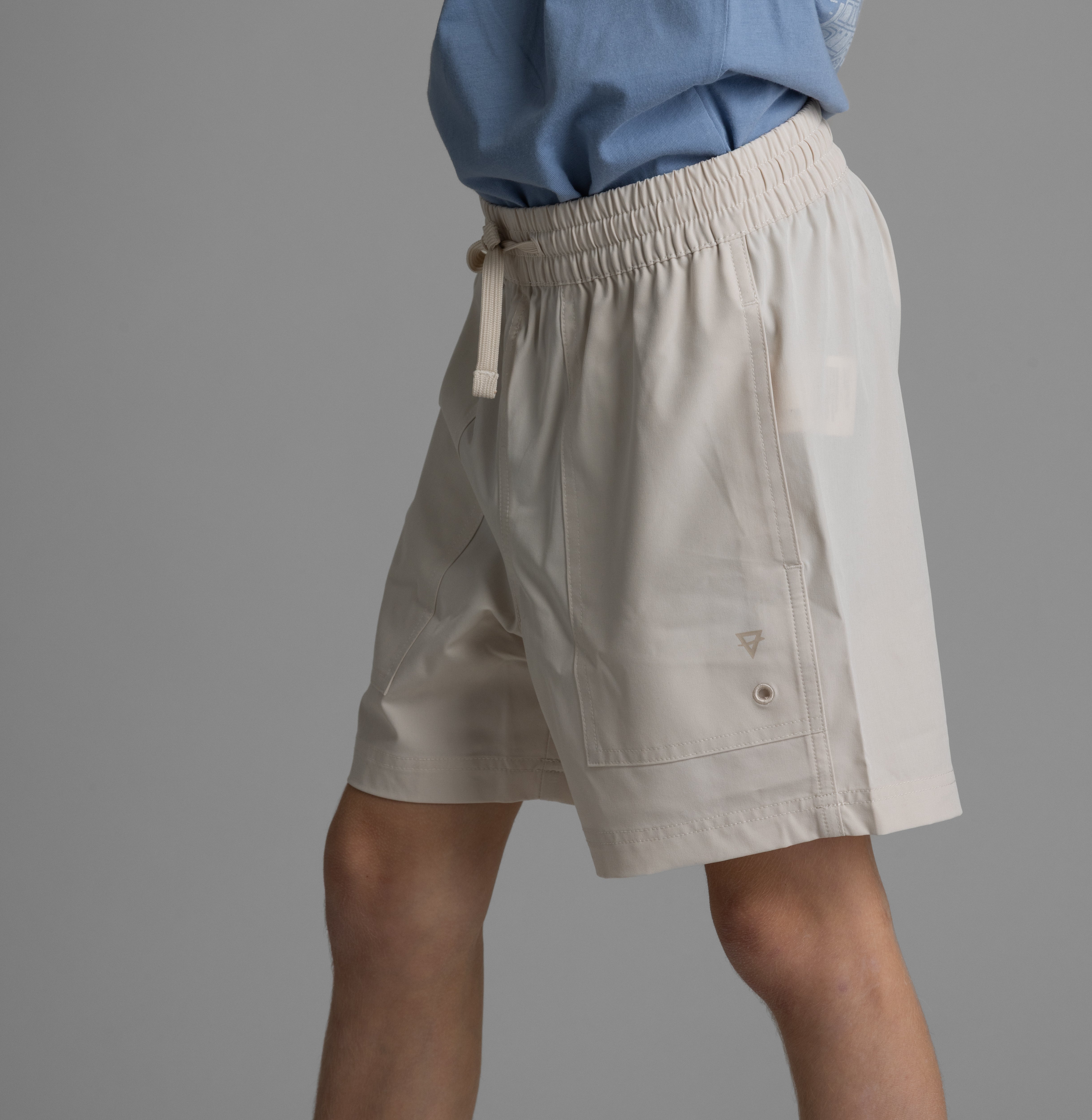 Unisex Kid's River Stretch Woven Hybrid Short - LIV Outdoor