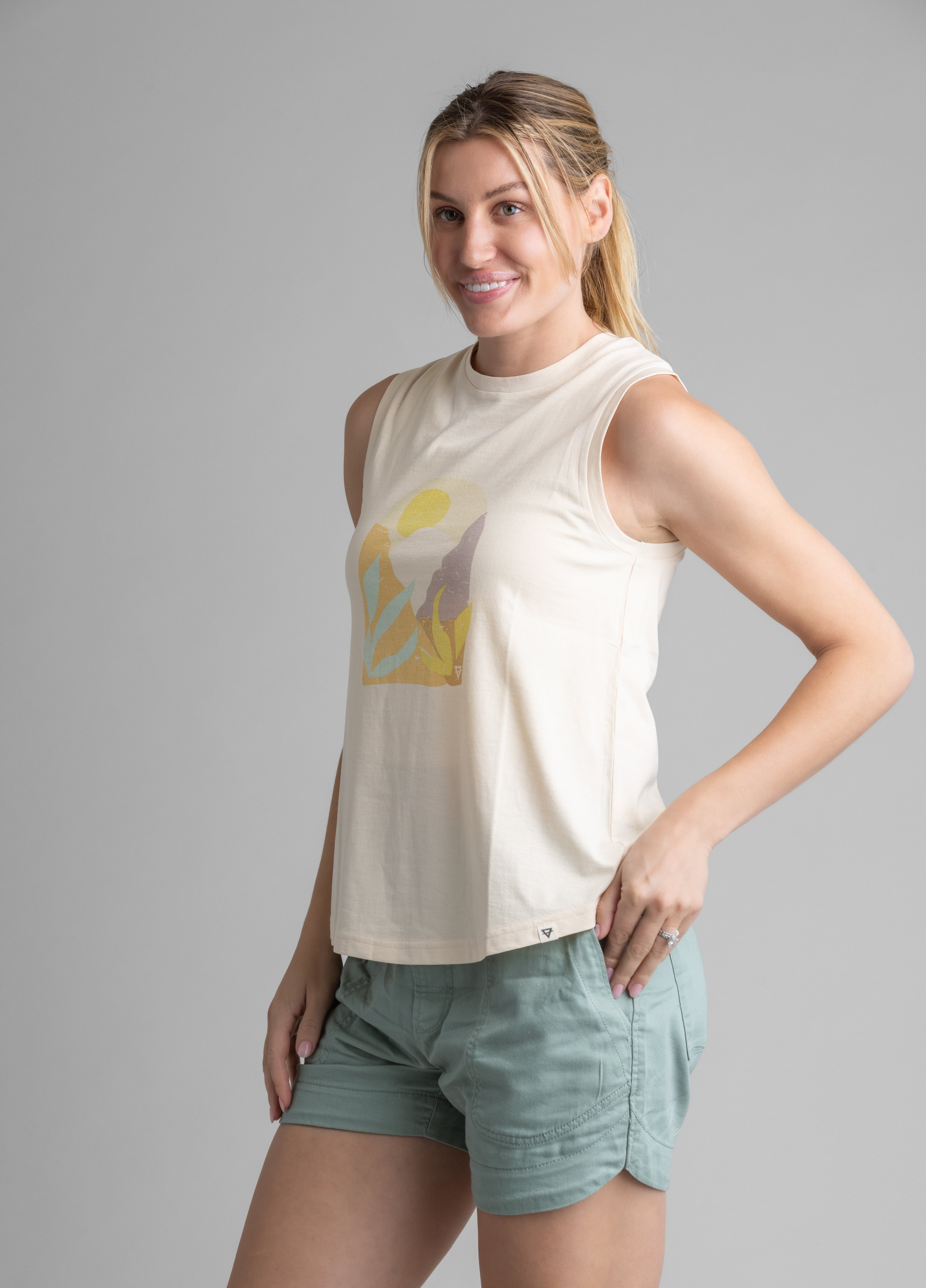 Women's Reagan Graphic Tank - Stonewashed