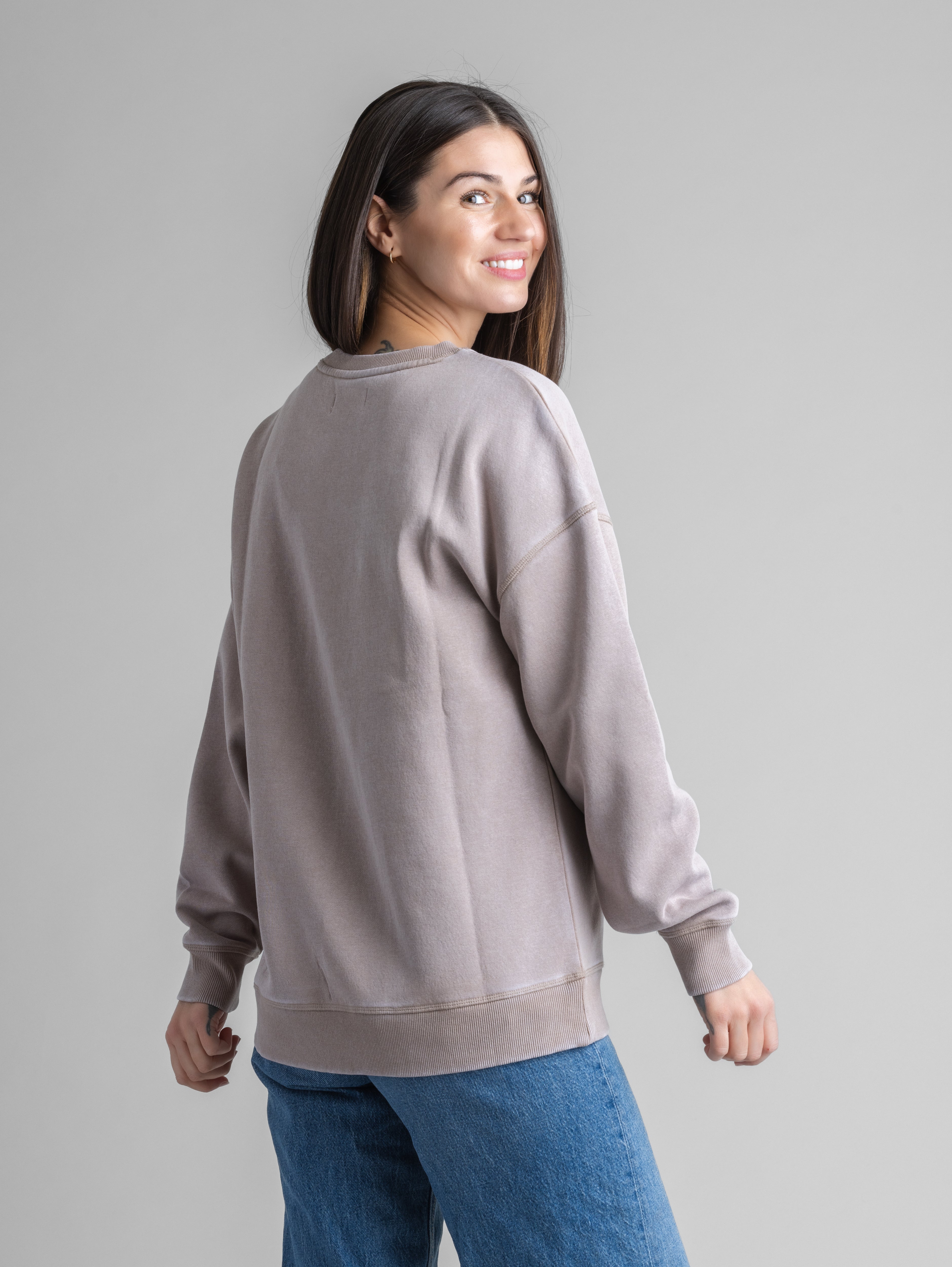 Women's Gabriella Oversized Graphic Crew Sweatshirt - Stonewashed