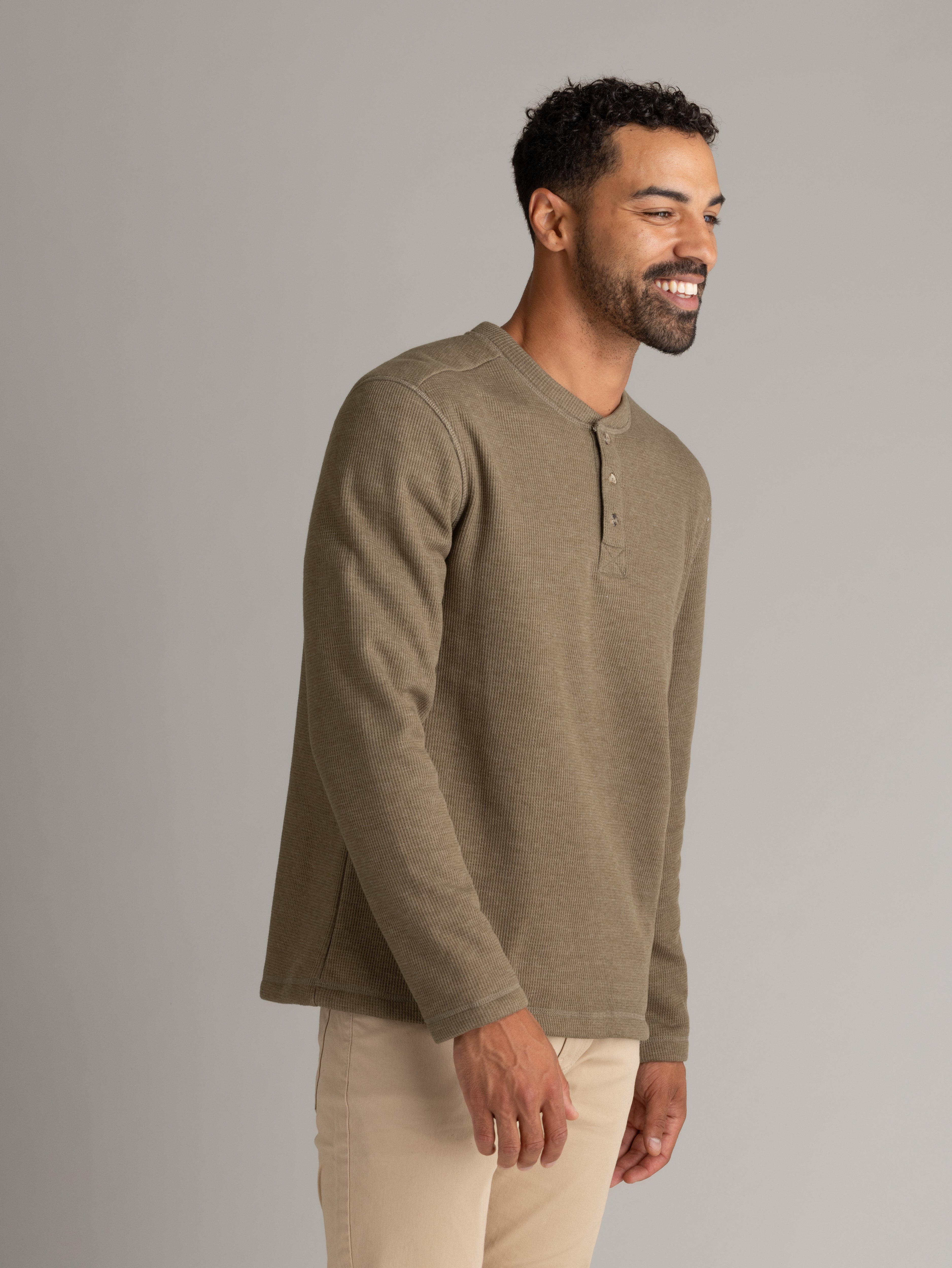Men's Fireside Sherpa Lined Waffle Henley - LIV Outdoor