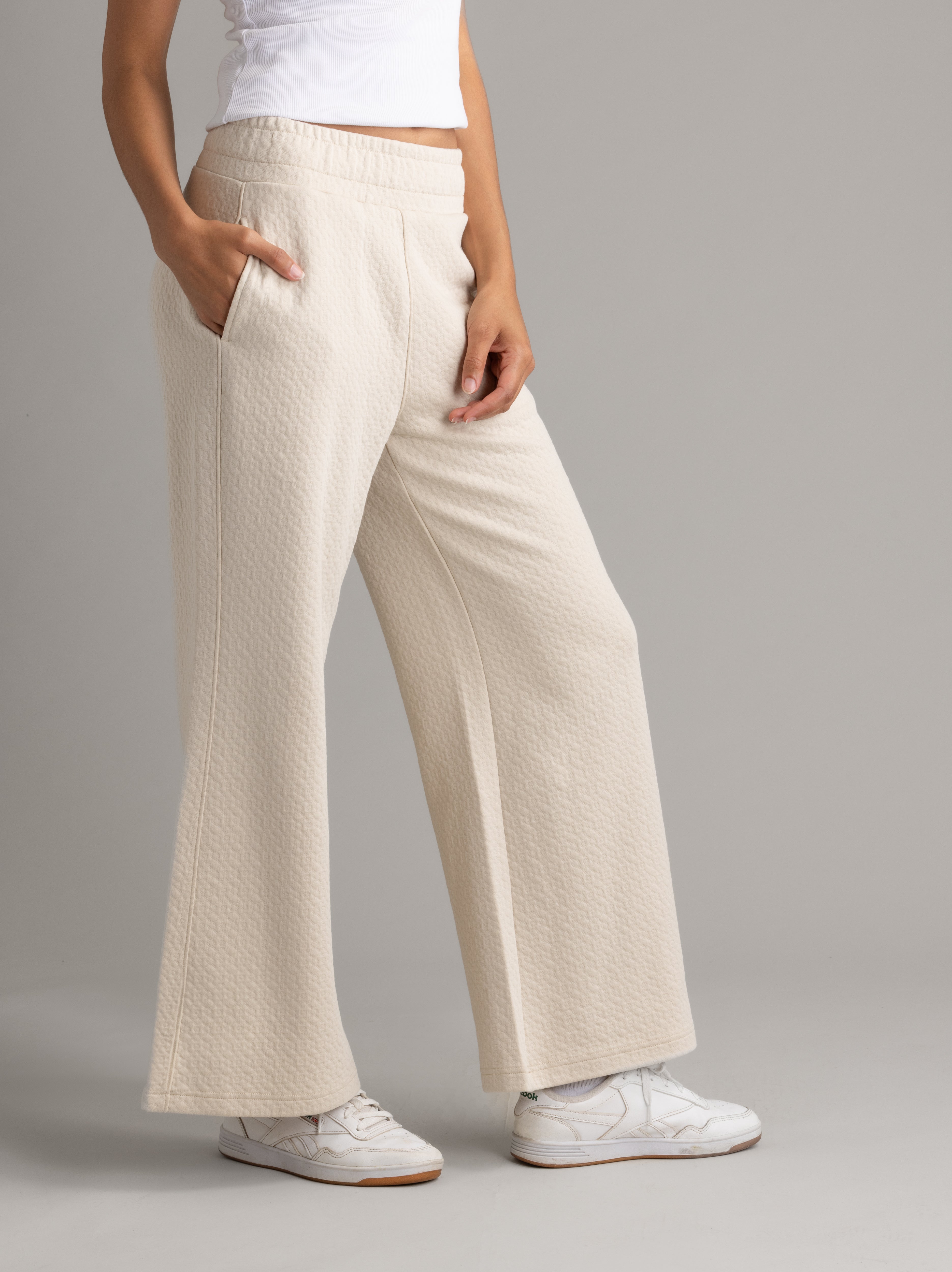 Women's Kaya Quilted Wide Pant in Plus - LIV Outdoor